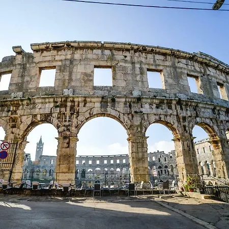 Colosseum Garden studio apartments Pula Exterior foto